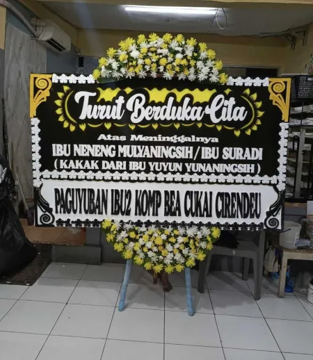 Papan Bunga Duka Leran Sluke